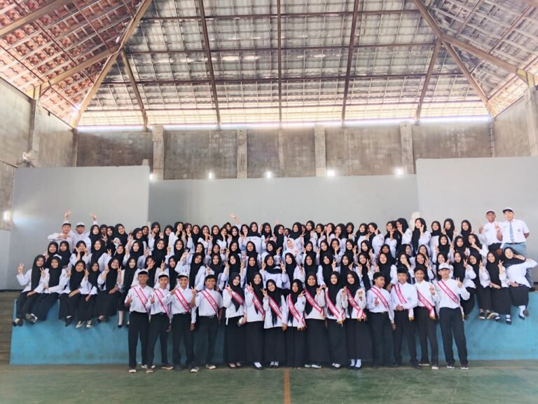 MPLS SMK Muhammadiyah 3 Singosari, 300 Siswa Siap Menjadi Generasi Unggul Dalam Imtaq Cerdas Dalam IPTEK