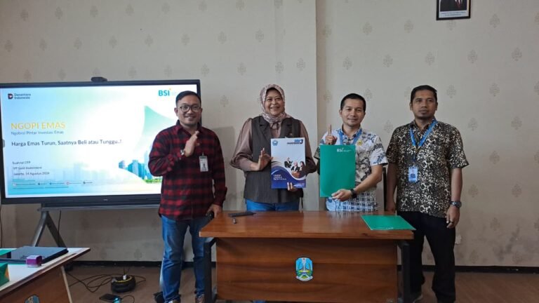 BSI KCP Malang Singosari-SMK Mugas MoU, Digitalisasi Presensi Siswa-Payroll Guru dan Karyawan  