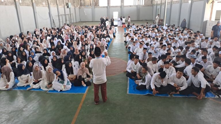 Momentum Maulid Nabi Muhammad Shallallahu Alaihi Wassallam Menjadi Motivasi SMK Mugas untuk Ramah Bersikap, Unggul Berkarya, Profesional Bekerja